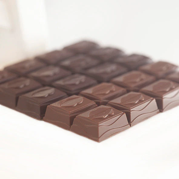 Besame Mucho Milk Chocolate - Image 2