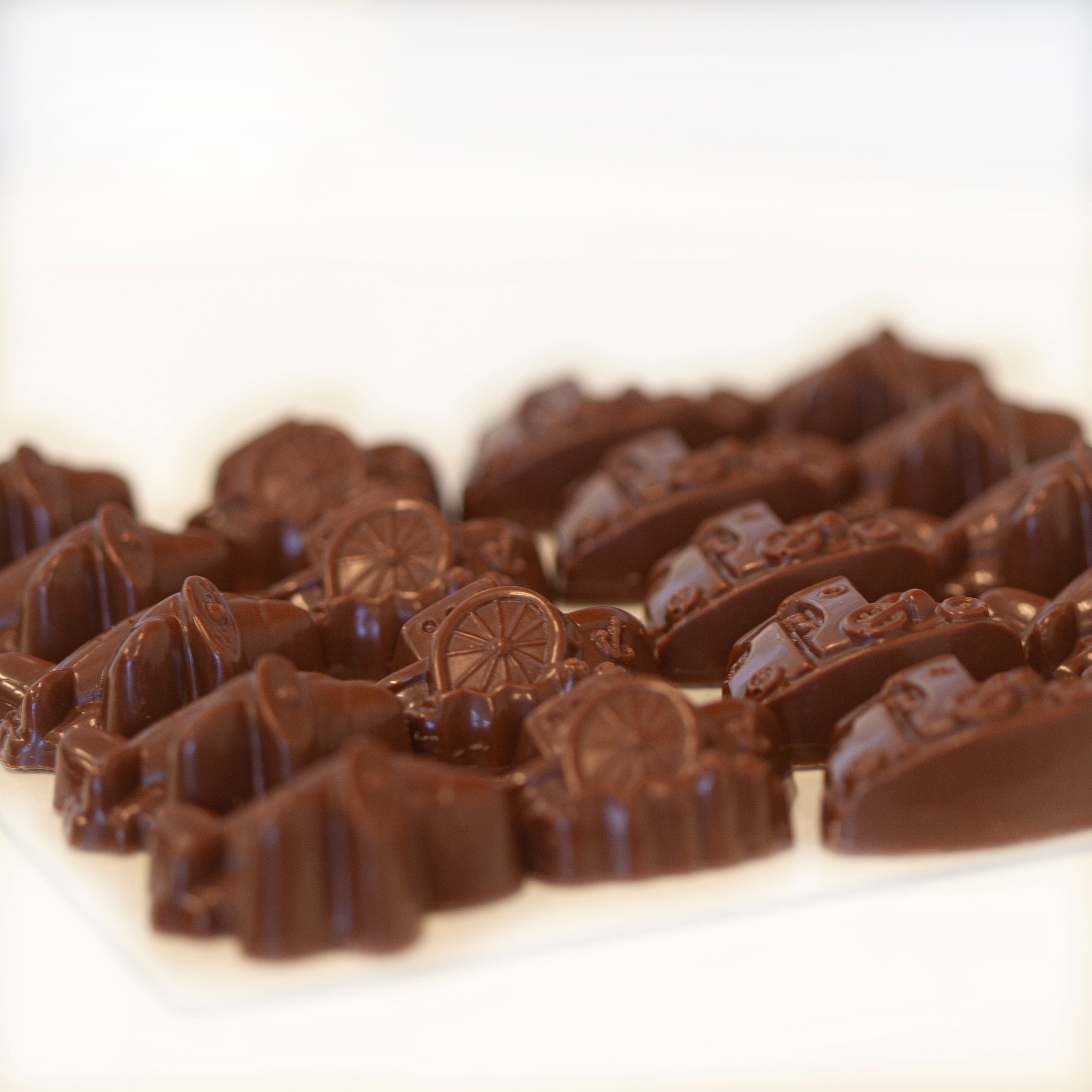 Transport Milk Chocolate - Image 2